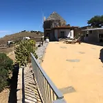 别墅 The Stone Windmill