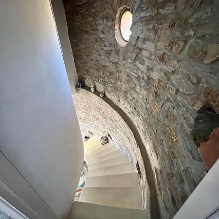 ヴィラ The Stone Windmill
