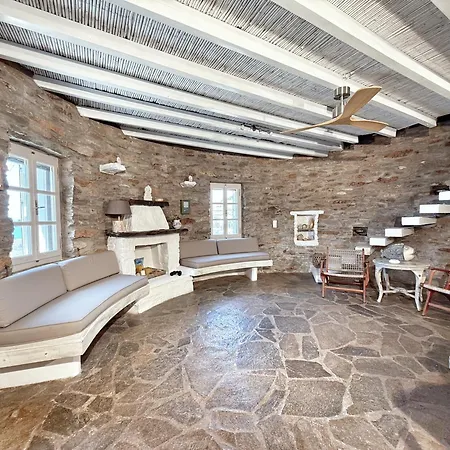 The Stone Windmill Κούνδουρος
