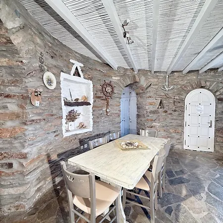 Villa The Stone Windmill