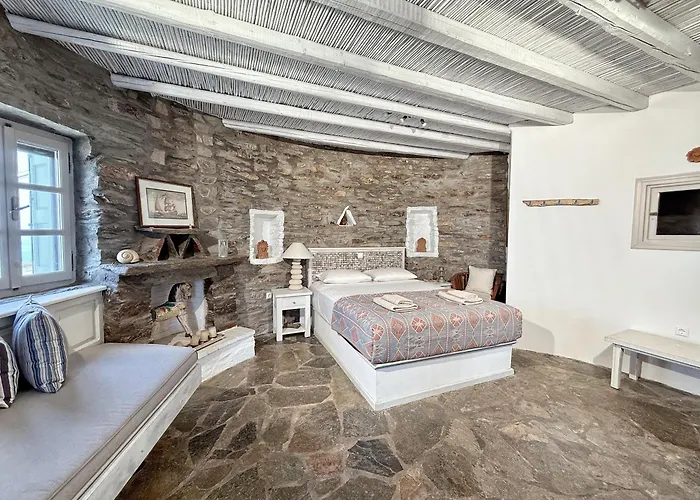 The Stone Windmill Κούνδουρος